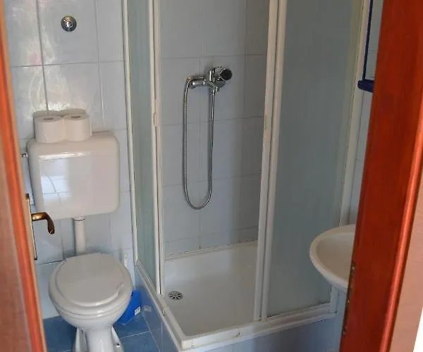 Apartmán With A Parking Space Stinjan, - 13776