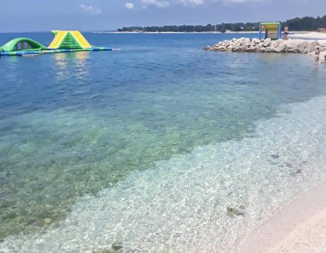 Apartament With A Parking Space Stinjan, - 13776 Pula