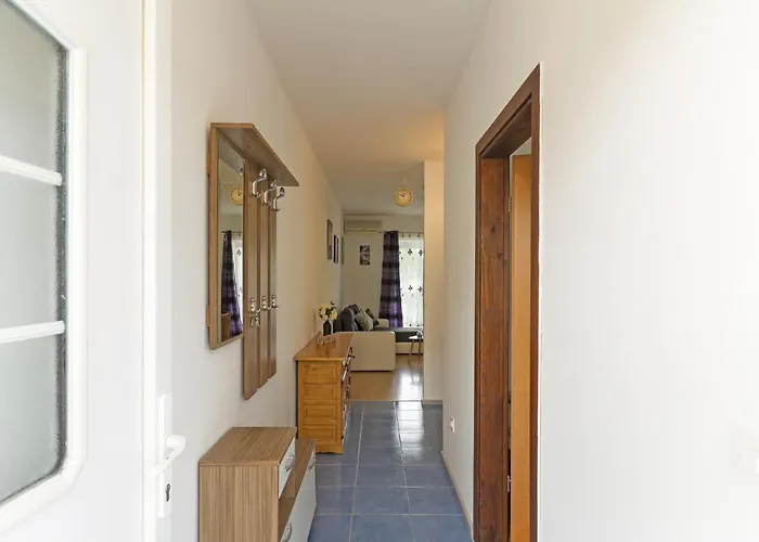 With A Parking Space Stinjan, - 13776 Apartament