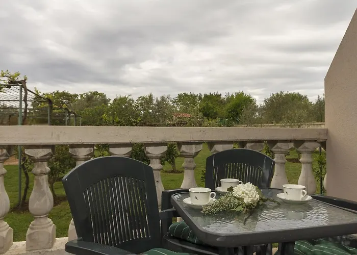 With A Parking Space Stinjan, - 13776 Apartament *